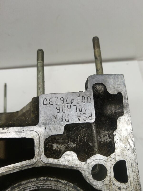 BLOCK PEUGEOT 307 BERLINA (S2) XS + NAFTA Motor 2,0 Ltr.  140 CV  [2005 - 2008] 3 Puertas - Imagen 3