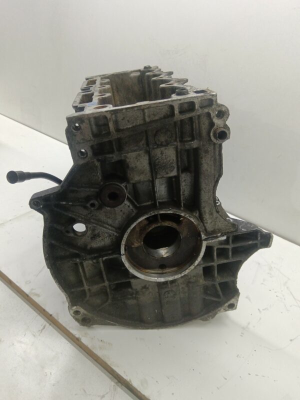 BLOCK CITROEN C2 1,1 NAFTA 95 Motor 1,1 Ltr.  60 CV  [2003 - 2010] 3 Puertas - Imagen 3