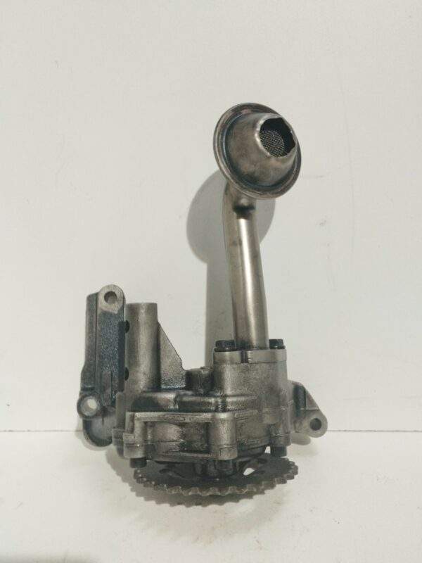 BOMBA ACEITE VOLKSWAGEN POLO (6R1) 1,2 NAFTA 95 Motor 1,2 Ltr.  60 CV  [2009 - 2014] 3 Puertas - Imagen 2