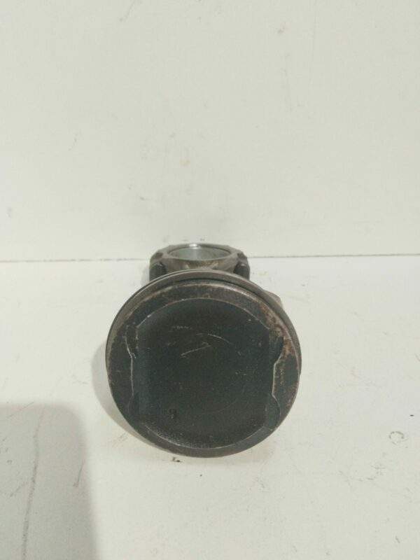 PISTON Y BIELA CHEVROLET SPARK GT 1.0 CAT NAFTA Motor 1,0 Ltr.  68 CV  [2009 - 2016] 3 Puertas - Imagen 4