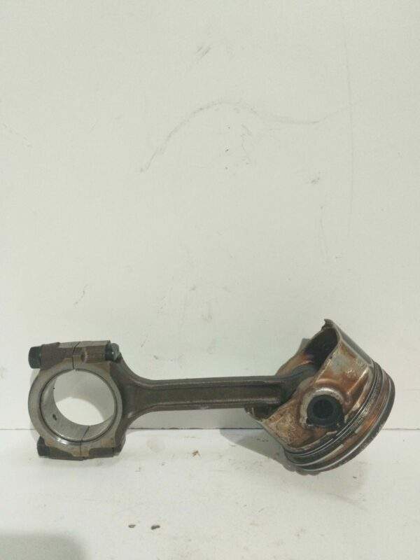 PISTON Y BIELA CHEVROLET SPARK GT 1.0 CAT NAFTA Motor 1,0 Ltr.  68 CV  [2009 - 2016] 3 Puertas