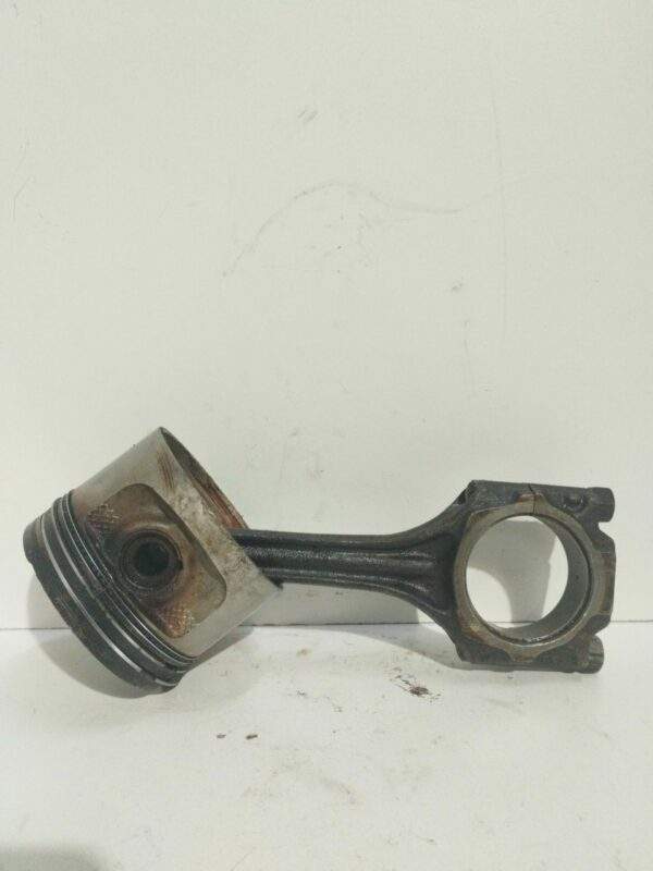 PISTON Y BIELA SEAT TOLEDO (1L) 1.8 CAT (ABS. ADZ) NAFTA Motor 1,8 Ltr.  90 CV  [1991 - 1999] 3 Puertas