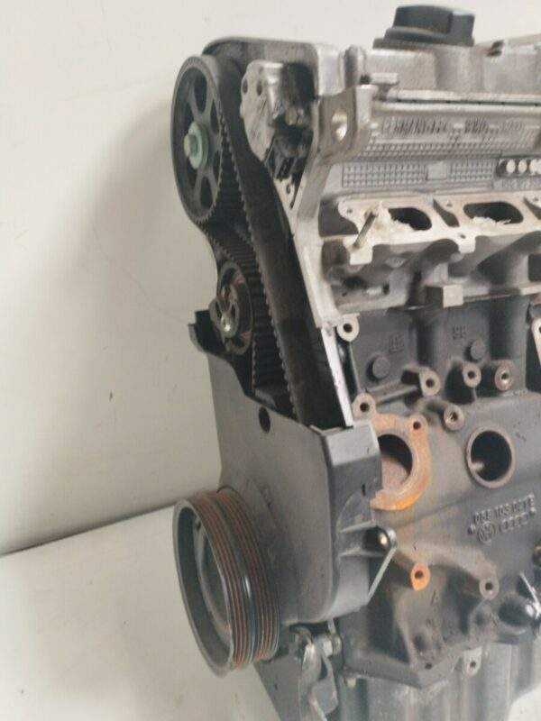 MOTOR COMPLETO VOLKSWAGEN PASSAT BERLINA (3B2) 1,8 NAFTA 95 Motor 1,8 Ltr.  125 CV  [1996 - 2000] 3 Puertas - Imagen 5