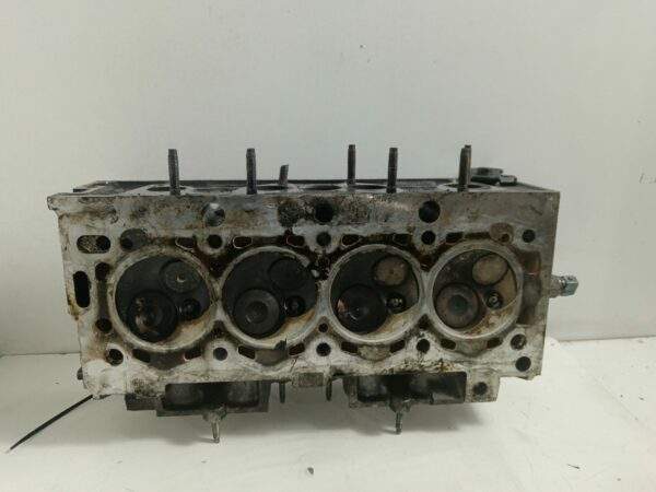 TAPA DE CILINDROS PEUGEOT 206 BERLINA XT NAFTA Motor 1,4 Ltr.  75 CV  [1998 - 2010] 5 Puertas - Imagen 4