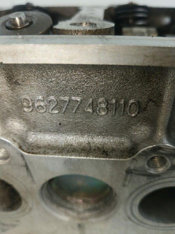 TAPA DE CILINDROS PEUGEOT 206 BERLINA XT NAFTA 95 Motor 1,4 Ltr.  75 CV  [1998 - 2010] 3 Puertas - Imagen 2