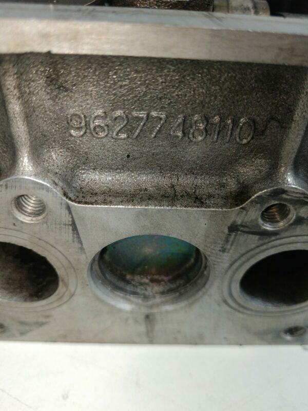 TAPA DE CILINDROS PEUGEOT 206 BERLINA XT NAFTA 95 Motor 1,4 Ltr.  75 CV  [1998 - 2010] 3 Puertas - Imagen 3