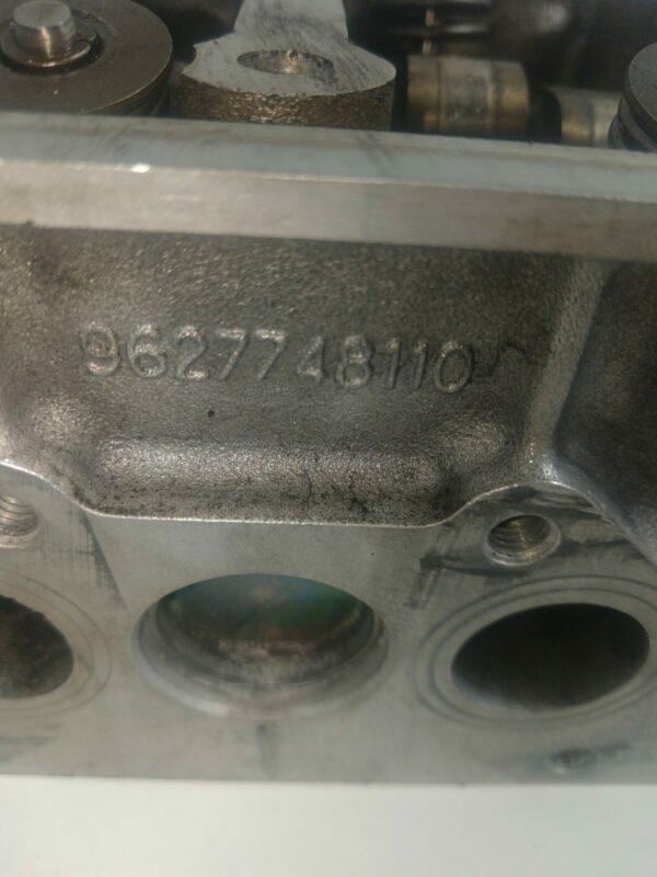 TAPA DE CILINDROS PEUGEOT 206 BERLINA XT NAFTA 95 Motor 1,4 Ltr.  75 CV  [1998 - 2010] 3 Puertas - Imagen 3
