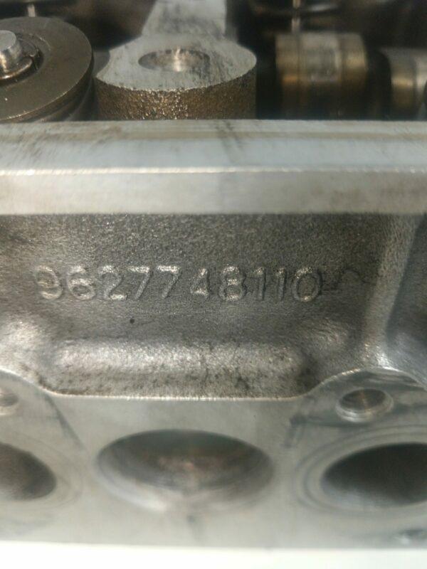 TAPA DE CILINDROS PEUGEOT 206 BERLINA XT NAFTA 95 Motor 1,4 Ltr.  75 CV  [1998 - 2010] 3 Puertas - Imagen 3