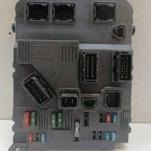 CAJA RELES / FUSIBLES / MODULO BSI CITROEN XSARA PICASSO 1.6 HDi 90 Exclusive DIESEL Motor 1,6 Ltr.  90 CV  [1999 - 2011] 5 Puertas
