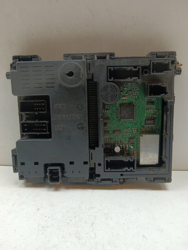 CAJA RELES / FUSIBLES / MODULO BSI CITROEN C4 GRAND PICASSO 1.6 HDi FAP DIESEL Motor 1,6 Ltr.  112 CV  [2006 - 2013] 3 Puertas - Imagen 3