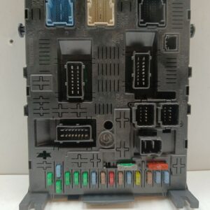 CAJA RELES / FUSIBLES / MODULO BSI PEUGEOT 308 Access DIESEL Motor 1,6 Ltr.  99 CV  [2013 - 2021] 5 Puertas