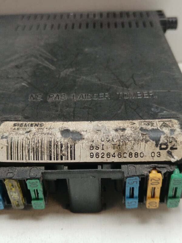 CAJA RELES / FUSIBLES / MODULO BSI PEUGEOT 206 BERLINA XN DIESEL Motor 1,9 Ltr.  69 CV  [1998 - 2010] 5 Puertas - Imagen 2