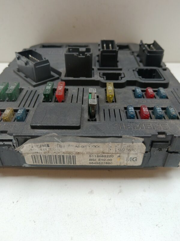 CAJA RELES / FUSIBLES / MODULO BSI PEUGEOT 206 BERLINA X-Line DIESEL Motor 1,4 Ltr.  68 CV  [1998 - 2010] 5 Puertas - Imagen 2