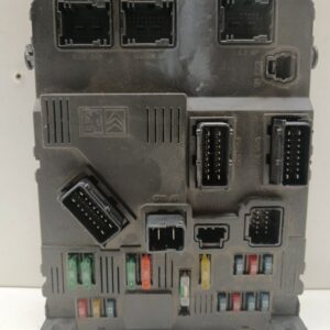 CAJA RELES / FUSIBLES / MODULO BSI PEUGEOT 407 SW ST Sport DIESEL Motor 2,0 Ltr.  136 CV  [2004 - 2011] 5 Puertas