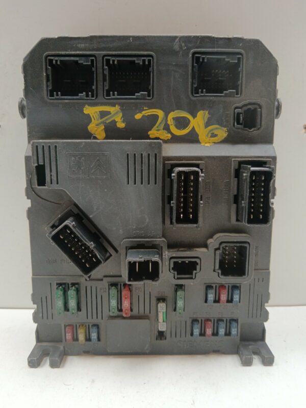 CAJA RELES / FUSIBLES / MODULO BSI PEUGEOT 206 BERLINA X-Line DIESEL Motor 1,4 Ltr.  68 CV  [1998 - 2010] 5 Puertas