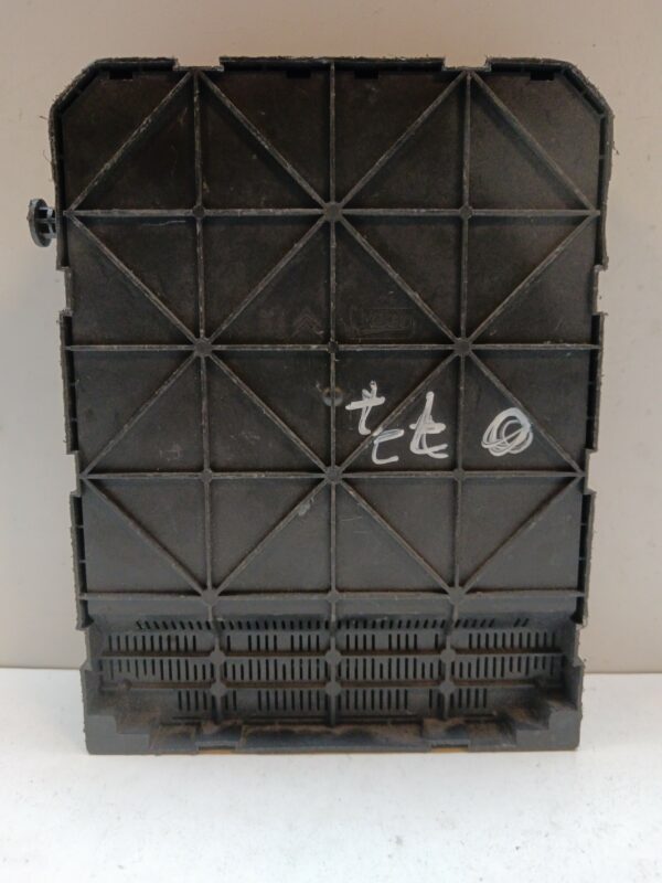 CAJA RELES / FUSIBLES / MODULO BSI PEUGEOT 207 Confort DIESEL Motor 1,4 Ltr.  68 CV  [2006 - 2012] 5 Puertas - Imagen 3