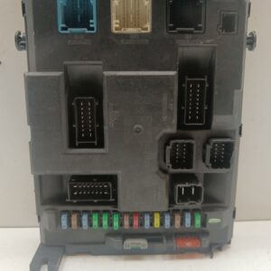 CAJA RELES / FUSIBLES / MODULO BSI PEUGEOT 207 Confort DIESEL Motor 1,4 Ltr.  68 CV  [2006 - 2012] 5 Puertas