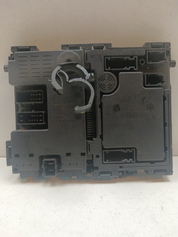 CAJA RELES / FUSIBLES / MODULO BSI PEUGEOT 206 BERLINA X-Line NAFTA 95 Motor 1,1 Ltr.  60 CV  [1998 - 2010] 5 Puertas - Imagen 3