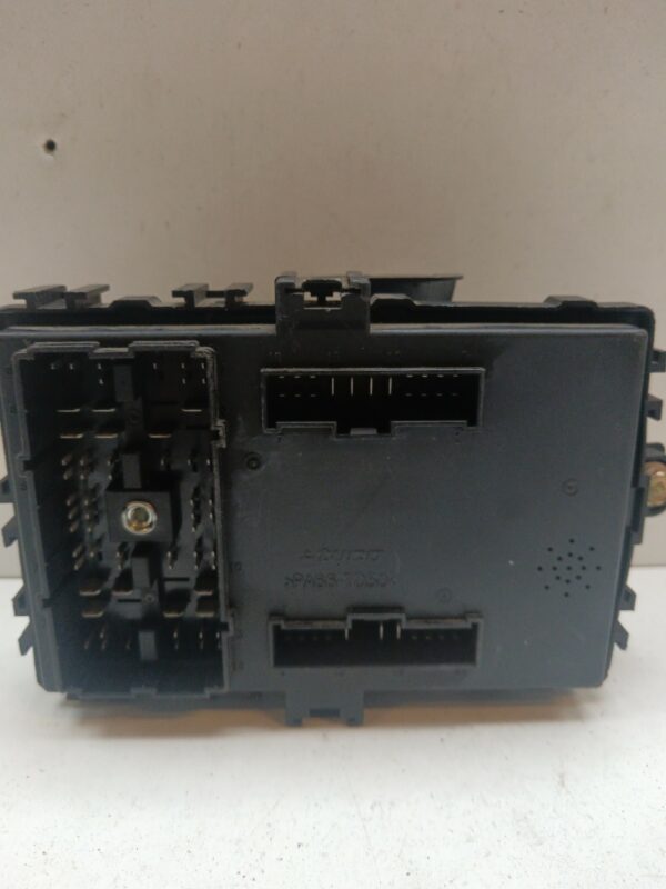 CAJA RELES / FUSIBLES CHEVROLET AVEO LT NAFTA 95 Motor 1,4 Ltr.  94 CV  [2006 - 2012] 4 Puertas