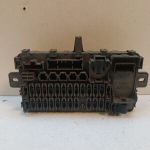 CAJA RELES / FUSIBLES / MODULO BSI HONDA CIVIC BERLINA (EG/EH) 1.5 LSi 4 Berlina (EG8) NAFTA Motor 1,5 Ltr.  90 CV  [1991 - 1996] 4 Puertas