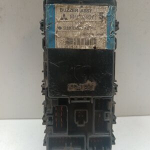 CAJA RELES / FUSIBLES MITSUBISHI COLT (CJ0) 1300 Avance NAFTA 95 Motor 1,3 Ltr.  82 CV  [1996 - 2003] 3 Puertas