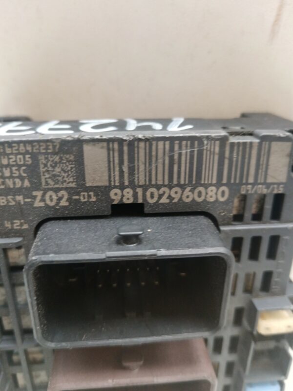 CAJA RELES / FUSIBLES / MODULO BSM CITROEN C4 BERLINA Exclusive NAFTA 95 Motor 1,6 Ltr.  109 CV  [2004 - 2011] 5 Puertas - Imagen 2