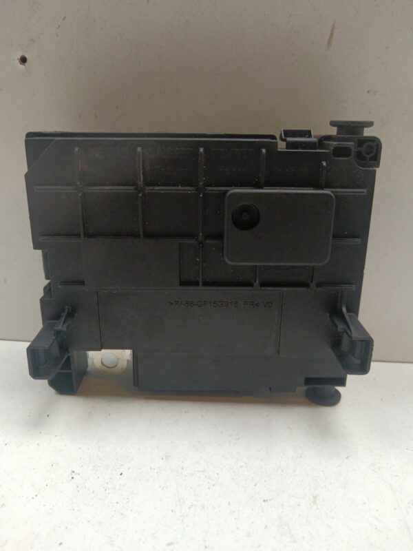 CAJA RELES / FUSIBLES / MODULO BSM CITROEN C4 BERLINA Exclusive NAFTA 95 Motor 1,6 Ltr.  109 CV  [2004 - 2011] 5 Puertas - Imagen 3