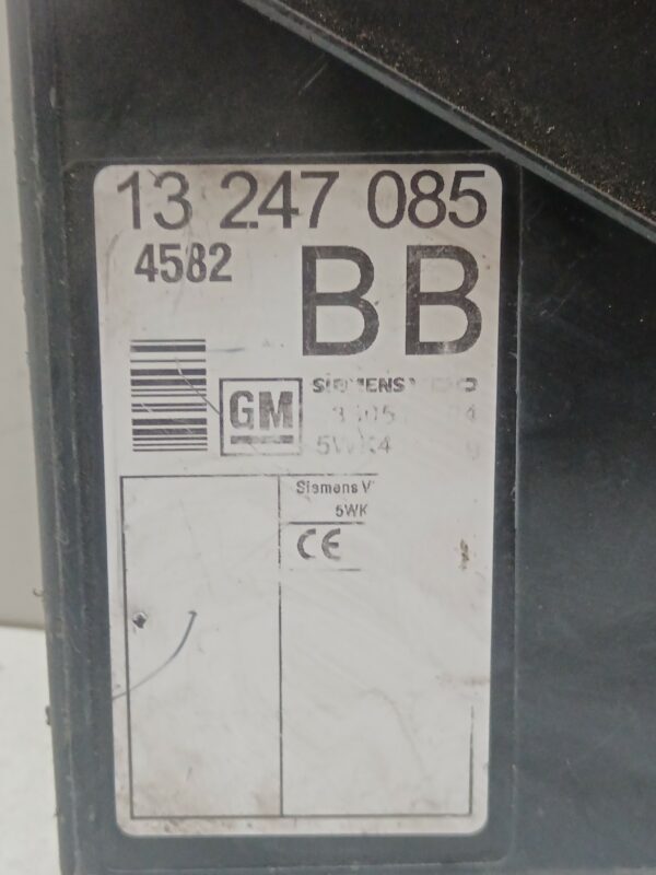 CENTRALITA CIERRE centralizado OPEL MERIVA Cosmo DIESEL Motor 1,7 Ltr.  101 CV  [2003 - 2008] 5 Puertas - Imagen 2