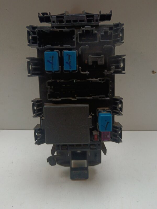 CAJA RELES / FUSIBLES SUZUKI ALTO AMF 310 GA NAFTA 95 Motor 1,0 Ltr.  68 CV  [2009 - 0] 5 Puertas - Imagen 3