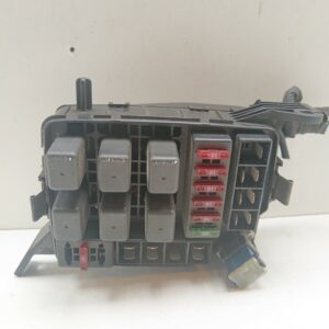 CAJA RELES / FUSIBLES HYUNDAI ACCENT (MC) GL NAFTA Motor 1,4 Ltr.  97 CV  [2006 - 2010] 3 Puertas