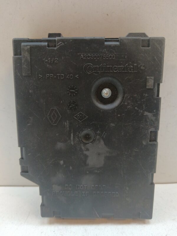 MODULO ELECTRONICO RENAULT CLIO IV Authentique DIESEL Motor 1,5 Ltr.  75 CV  [2012 - 0] 5 Puertas - Imagen 3