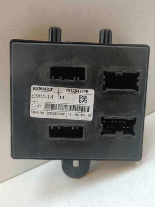 MODULO ELECTRONICO RENAULT CLIO IV Authentique DIESEL Motor 1,5 Ltr.  75 CV  [2012 - 0] 5 Puertas
