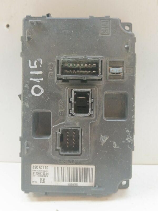 CAJA RELES / FUSIBLES PEUGEOT 407 SW ST Sport DIESEL Motor 2,0 Ltr.  136 CV  [2004 - 2011] 5 Puertas