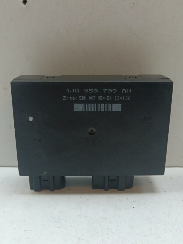 MODULO CONFORT VOLKSWAGEN BORA BERLINA (1J2) Conceptline DIESEL Motor 1,9 Ltr.  101 CV  [1998 - 2005] 4 Puertas