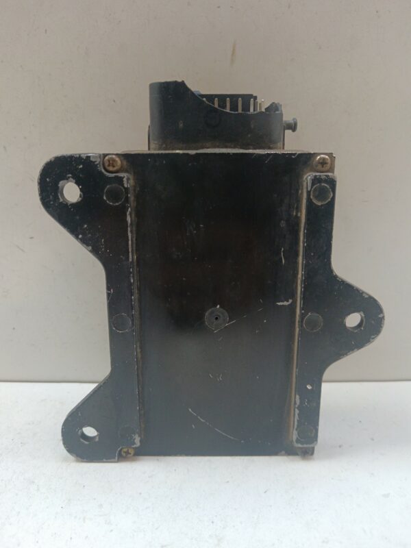 CENTRALITA MOTOR UCE MITSUBISHI CARISMA BERINA 5 (DA0) 1600 GLX NAFTA Motor 1,6 Ltr.  99 CV  [1997 - 1999] 5 Puertas - Imagen 2