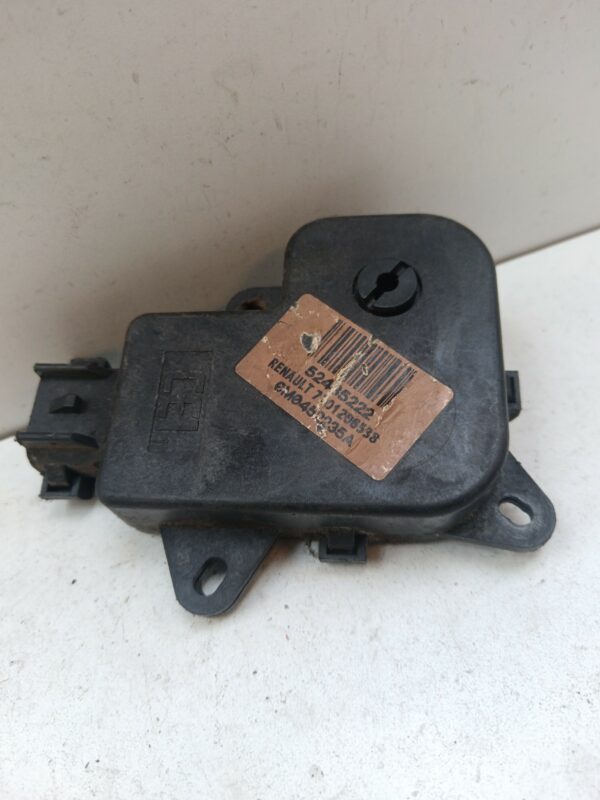 SERVOMOTOR DE CALEFACCI?N RENAULT LAGUNA II (BG0) Authentique DIESEL Motor 1,9 Ltr.  120 CV  [2001 - 2007] 5 Puertas