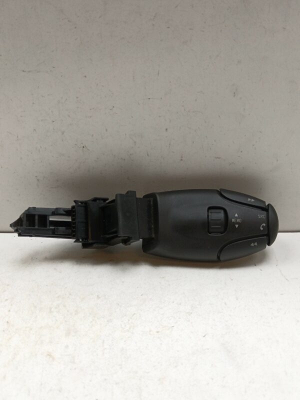 MANDO DE RADIO  CITROEN C3 Exclusive DIESEL Motor 1,6 Ltr.  92 CV  [2009 - 2017] 5 Puertas