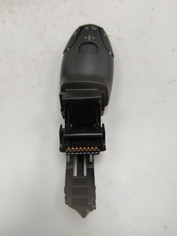 MANDO DE RADIO  CITROEN C3 Exclusive DIESEL Motor 1,6 Ltr.  92 CV  [2009 - 2017] 5 Puertas - Imagen 2