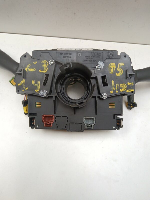 LLAVE DE LUCES LIMPIAPARABRISAS CITROEN C3 1.4 HDi Exclusive DIESEL Motor 1,4 Ltr.  68 CV  [1995 - 2010] 5 Puertas - Imagen 4
