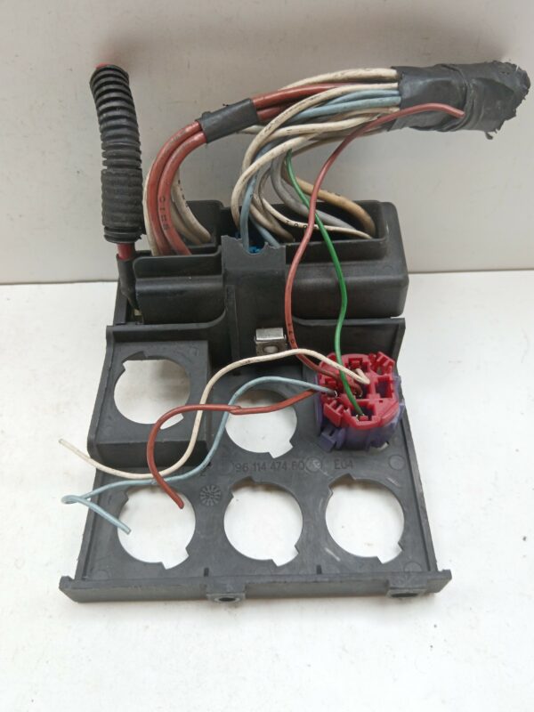 CAJA RELES / FUSIBLES PEUGEOT 306 BERLINA 3/4/5 PUERTAS (S2) XS NAFTA 95 Motor 1,6 Ltr.  98 CV  [1997 - 2003] 3 Puertas