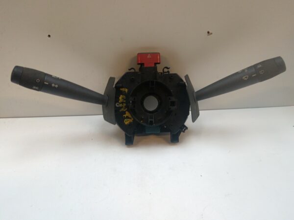 LLAVE DE LUCES LIMPIAPARABRISAS FIAT PUNTO BERL. (176) 1,1 NAFTA Motor 1,1 Ltr.  54 CV  [1993 - 1997] 3 Puertas