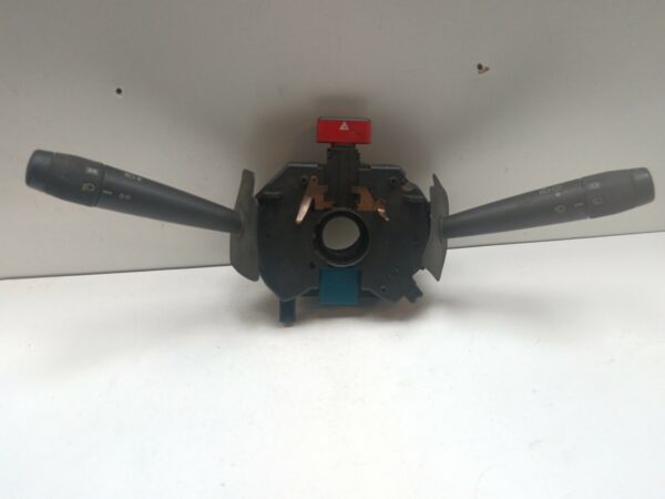 LLAVE DE LUCES LIMPIAPARABRISAS FIAT PUNTO BERL. (176) 1,1 NAFTA Motor 1,1 Ltr.  54 CV  [1993 - 1997] 3 Puertas
