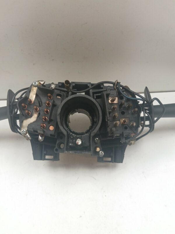 LLAVE DE LUCES LIMPIAPARABRISAS TATA INDICA GASOLINA GASOLINA 1405 I 85 CV  [2007 - 2009] 5 Puertas - Imagen 3