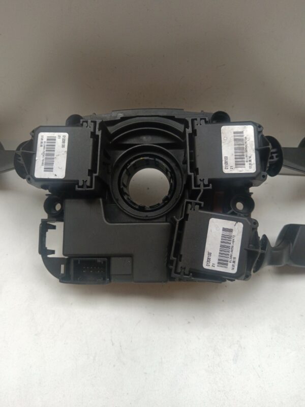 LLAVE DE LUCES LIMPIAPARABRISAS BMW SERIE 3 BERLINA (E90) 320d DIESEL Motor 2,0 Ltr.  177 CV  [2004 - 2012] 4 Puertas - Imagen 3