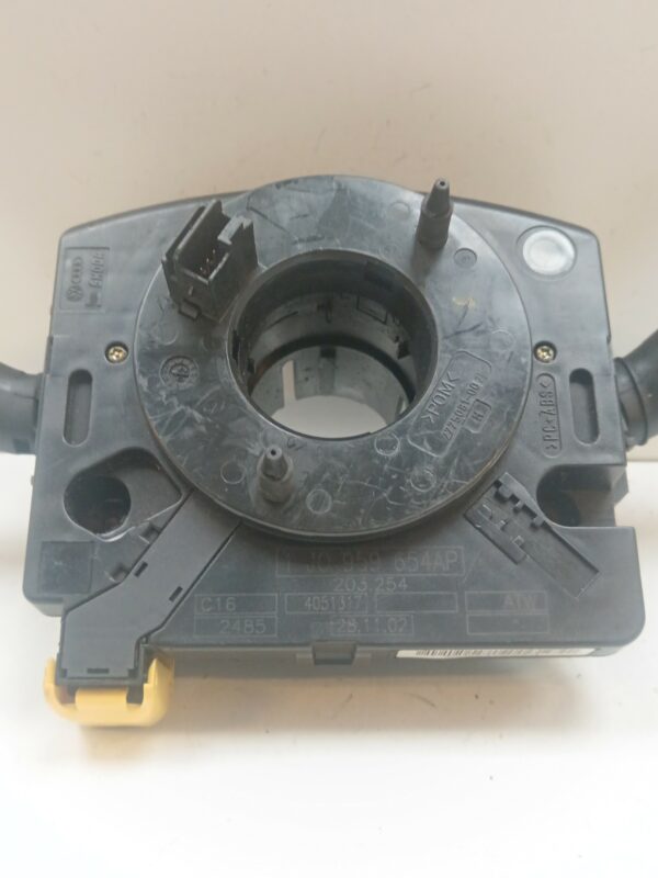 LLAVE DE LUCES LIMPIAPARABRISAS VOLKSWAGEN GOLF IV BERLINA (1J1) 1.9 TDI DIESEL Motor 1,9 Ltr.  101 CV  [1997 - 2003] 3 Puertas - Imagen 2