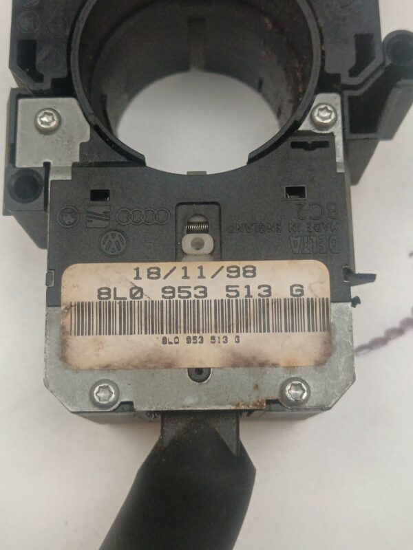 LLAVE DE LUCES LIMPIAPARABRISAS VOLKSWAGEN GOLF IV BERLINA (1J1) GTI NAFTA 95 Motor 1,8 Ltr.  150 CV  [1997 - 2003] 3 Puertas - Imagen 3