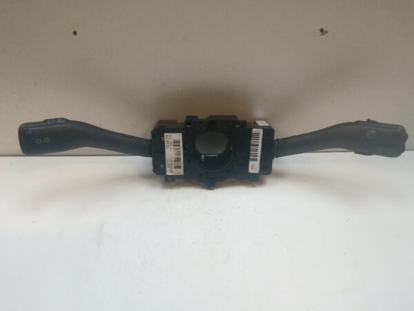 LLAVE SEÑALERO Y LIMPIAPARABRISAS VOLKSWAGEN GOLF IV BERLINA (1J1) *  0 0 [1997 - 2003] 3 Puertas