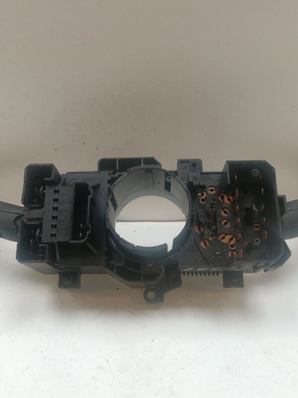 LLAVE SEÑALERO Y LIMPIAPARABRISAS VOLKSWAGEN GOLF IV BERLINA (1J1) Conceptline DIESEL Motor 1,9 Ltr.  90 CV  [1997 - 2003] 5 Puertas - Imagen 4