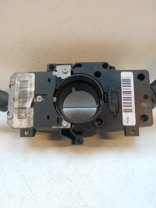 LLAVE DE LUCES LIMPIAPARABRISAS VOLKSWAGEN PASSAT VARIANT (3B5) 1.9 TDI DIESEL Motor 1,9 Ltr.  116 CV  [1997 - 2000] 3 Puertas - Imagen 2