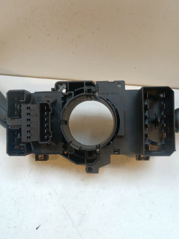LLAVE DE LUCES LIMPIAPARABRISAS VOLKSWAGEN PASSAT VARIANT (3B5) 1.9 TDI DIESEL Motor 1,9 Ltr.  116 CV  [1997 - 2000] 3 Puertas - Imagen 4
